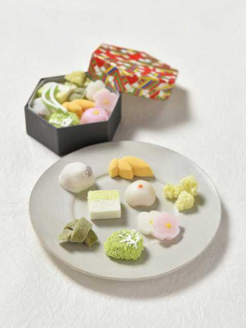 京都で和菓子を買うならどこがいい?老舗から見た目もキュートな今どき和菓子まで!自信をもっておすすめする和菓子厳選18選をご紹介!