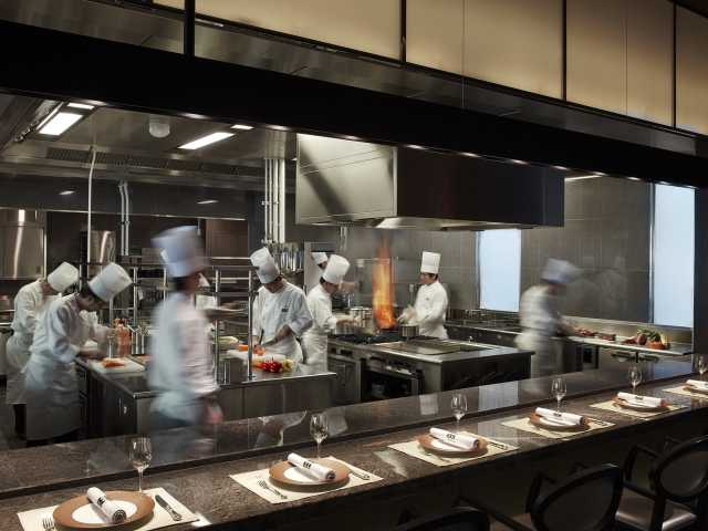 【大阪の人気洋食16】レストラン「ZK」(天王寺)