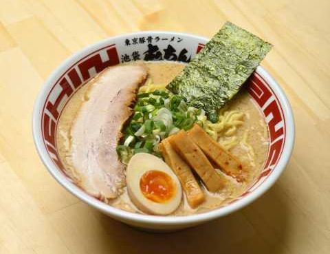 【池袋・ラーメン】醤油や味噌、しお、とんこつ、こだわりのスープに斬新ラーメンまで!激戦区の池袋でおすすめラーメン店4軒をご紹介