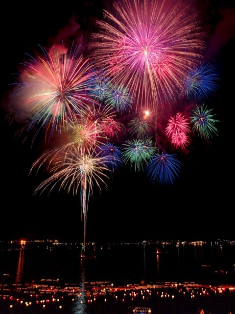 【京都府の花火大会2023】今年こそ間近で観たい!開催日や打ち上げ数などの情報満載!京都府の花火大会4選