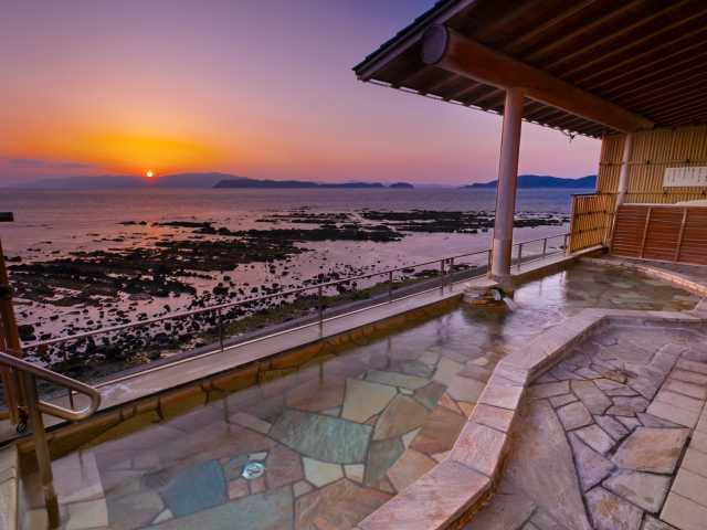 【和歌山市の日帰り温泉】絶景露天風呂や泉質自慢、設備充実!和歌山市で人気の日帰り温泉8選をご紹介