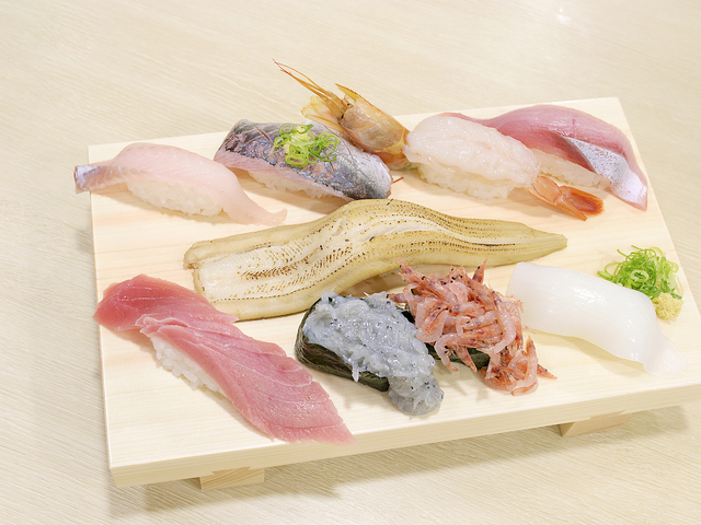 【静岡市・寿司】本マグロの地で食べるならにぎり寿司? それともちらし寿司にする?静岡市内でおすすめの寿司4店で旬のネタに舌鼓♪