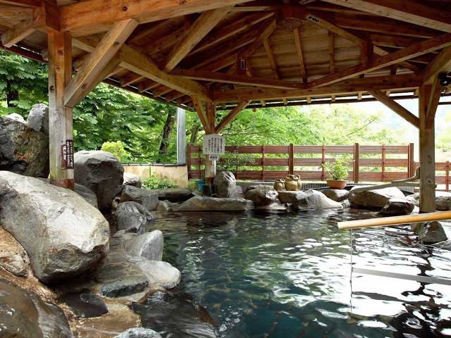 【長岡の日帰り温泉】絶景露天風呂や泉質自慢、天空を望む大露天風呂まで!長岡市で人気の日帰り温泉をご紹介