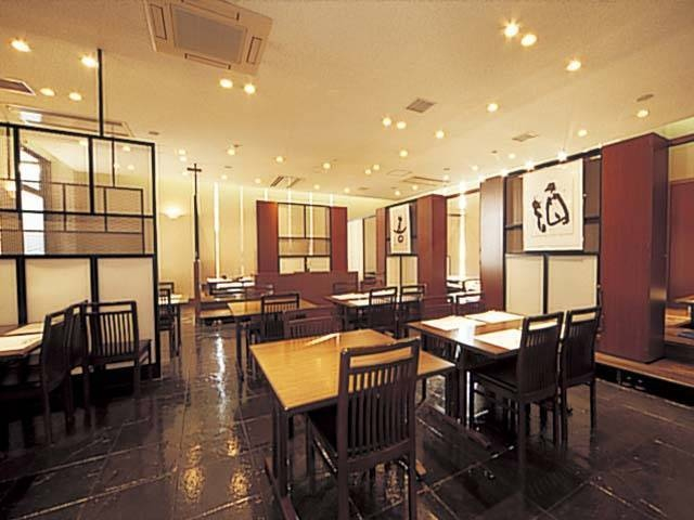 【西宮ランチ:用海町】日本酒と新鮮な食材だけで作る酒蔵鍋が絶品の「日本盛 酒蔵通り煉瓦館 花さかり」