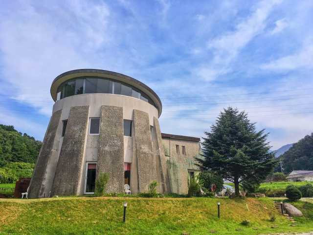 【西宮ランチ:山口町】高い吹き抜けと大きな窓がある美しい店内でおいしいシーフードランチがいただける「西洋料理 船坂」