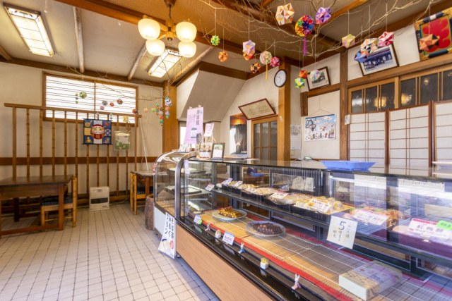 信州須坂餅菓子処 コモリ餅店