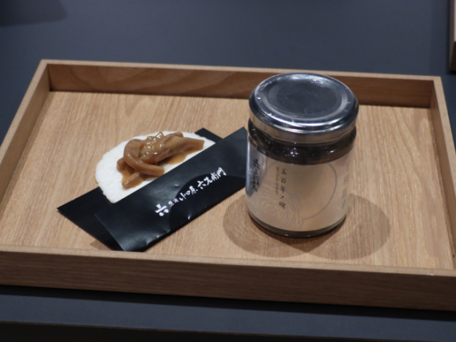 豊洲の仲卸が厳選する自慢の逸品が集まる「目利き横丁」