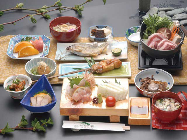 【徳島の遊ぶところ 大人編 おすすめスポット9】新祖谷温泉 ホテルかずら橋(日帰り入浴) (祖谷渓・大歩危)