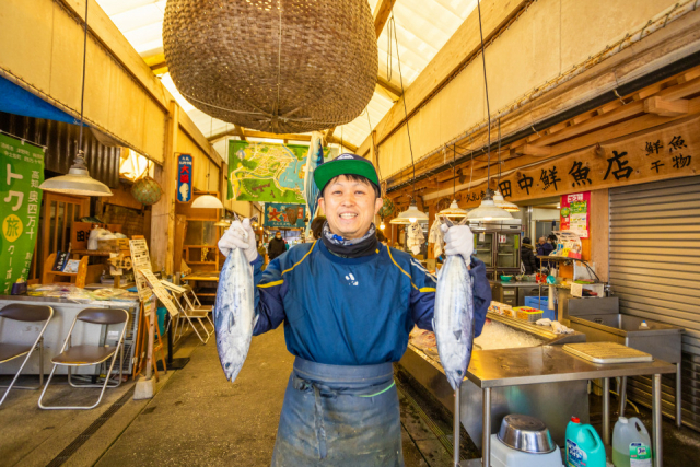 ノスタルジックなかつお自慢の市場、久礼大正町市場(中土佐町)