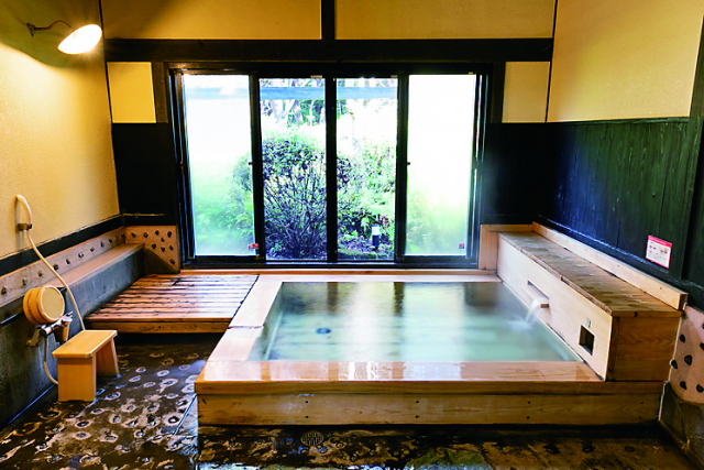 【ねこに会えるお店】別府温泉桜湯(大分)