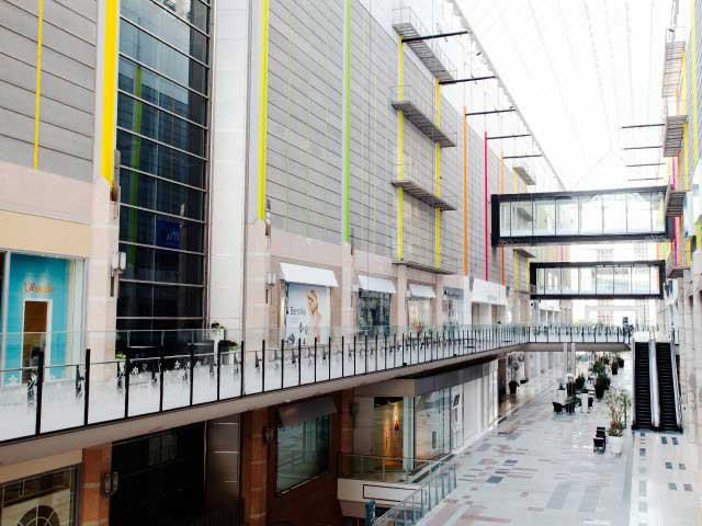 【神戸の遊ぶところ|大人編9】神戸ハーバーランドumie(神戸ベイ)