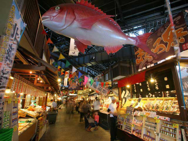 【和歌山の遊ぶところ 大人編 おすすめスポット10】和歌山マリーナシティ (和歌山市街 )