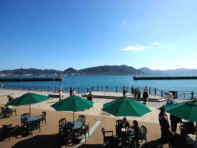 【山口県の遊ぶところ|大人編9】カモンワーフ (下関市街)