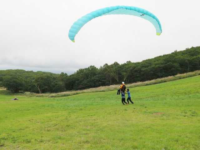 【那須の遊ぶところ 大人編9】KPS那須高原パラグライダースクール(那須高原)