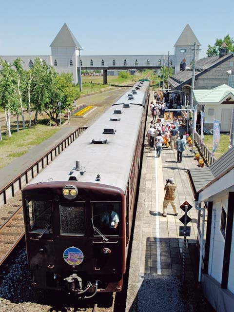 【旭川の遊ぶところ 大人編 おすすめスポット4】富良野・美瑛ノロッコ号(1号~6号) (旭川市街)