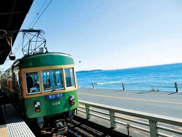 【神奈川の遊ぶところ 大人編 おすすめスポット4】江ノ島電鉄 (鎌倉駅・鶴岡八幡宮)