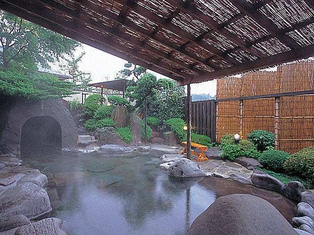 【神奈川の遊ぶところ 大人編 おすすめスポット9】ゆとろ嵯峨沢の湯 (湯河原温泉)