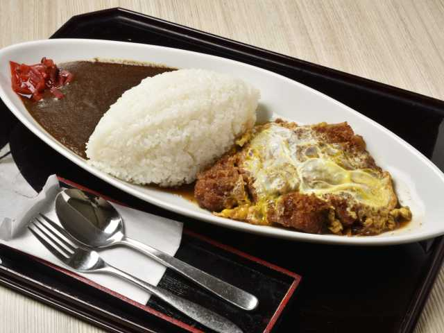 【東京 蒲田駅周辺・ランチ】「インドとネパールの本格カレー」「大ぶり羽根付餃子」「北海道産阿寒ポークのトンカツ」など、便利な蒲田駅近で食べられるおすすめの美味しいランチスポット7選