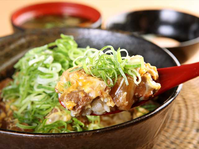 【神戸三宮・平日ランチ】仕事や買い物の合間におすすめの美味しいランチスポット7選