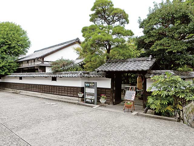 【倉敷でおすすめの平日ランチ】レストラン亀遊亭 (倉敷美観地区)