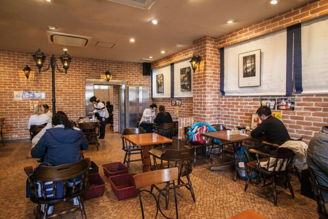 日光の名物メニューがせいぞろい「かまやカフェ・デュ・レヴァベール」