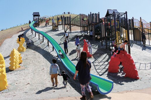 眺望の良い緑豊かな公園「龍ヶ岡公園」