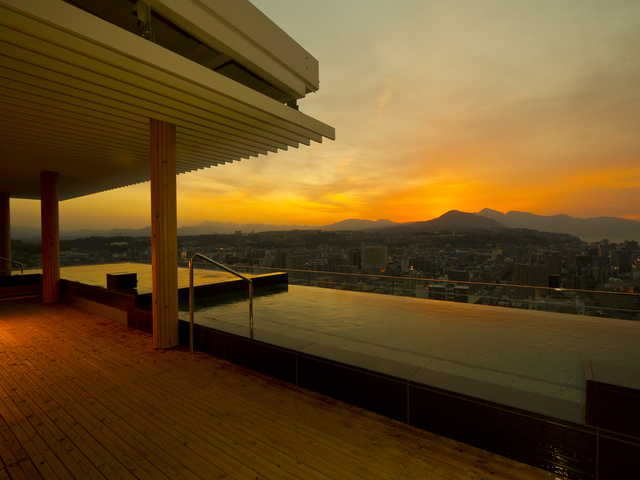 【大分市の日帰り温泉】絶景露天風呂や泉質自慢、地元住民に愛される名湯まで!大分市で人気の日帰り温泉5選をご紹介