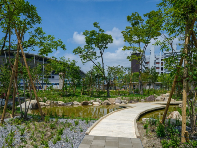 最新スポット「ひろしまスタジアムパーク」