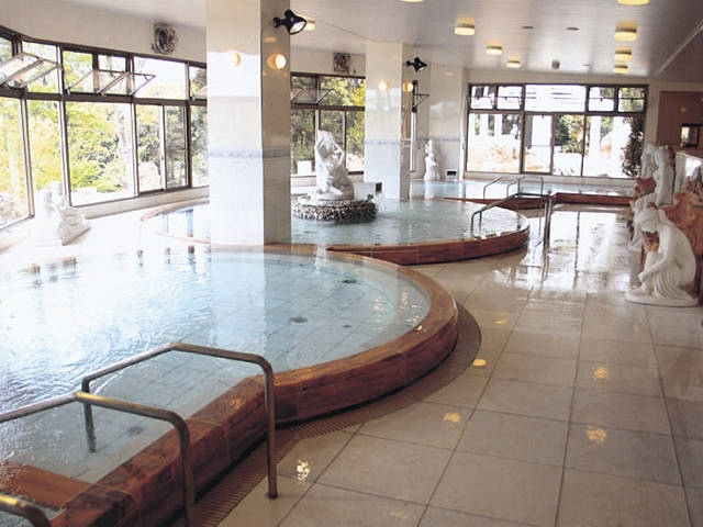 【九州で個室のある日帰り温泉】カルナパーク花立山温泉 ≪福岡県朝倉郡筑前町≫