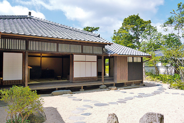 上・中級武士の暮らしぶりを伝える【武家屋敷】