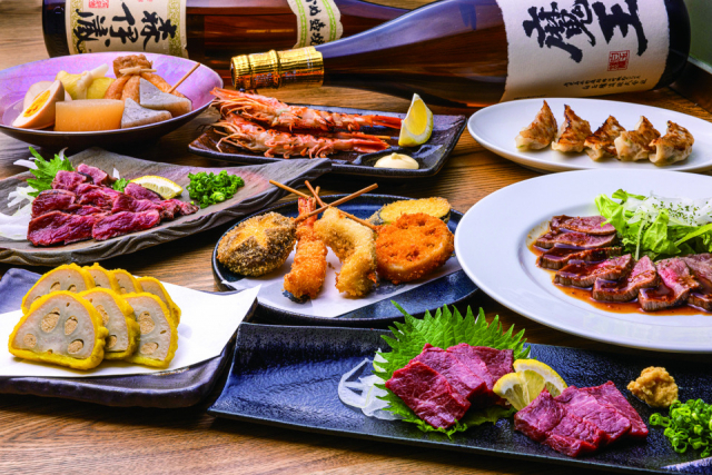 5つの飲食店が集合!「駅から百八歩横丁」