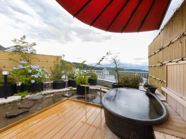 【群馬県渋川市の貸切・家族風呂おすすめ4選】「温泉に行きたいけど知らない人と一緒に入浴は苦手」→そんな人は貸切風呂がおすすめ!時間貸しなので一人で贅沢に使うのもアリですよ♪