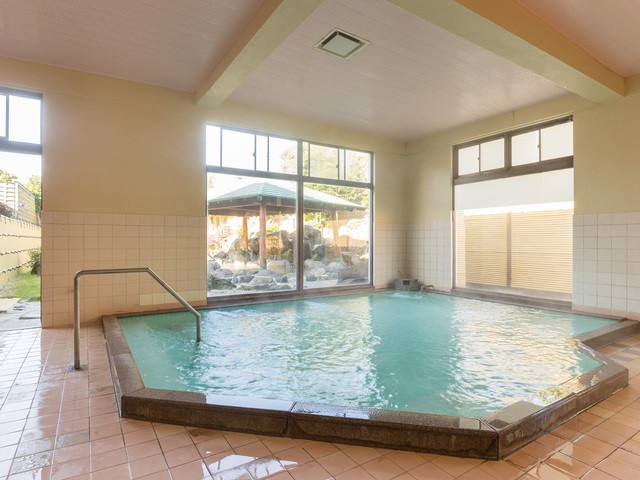 【新潟県・村上市の日帰り温泉】野天風呂 湯元龍泉