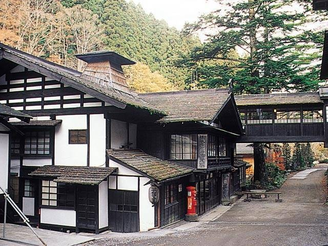 【群馬県・みなかみ町の日帰り温泉】法師温泉 長寿館