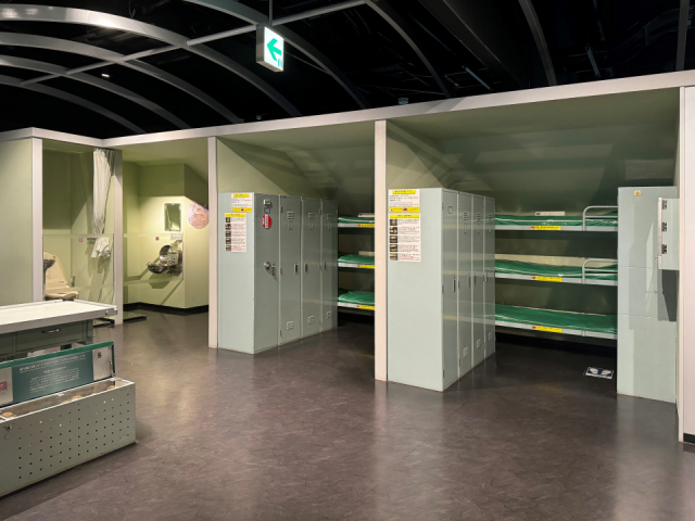 海上自衛隊呉史料館(てつのくじら館)で潜水艦の内部に潜入