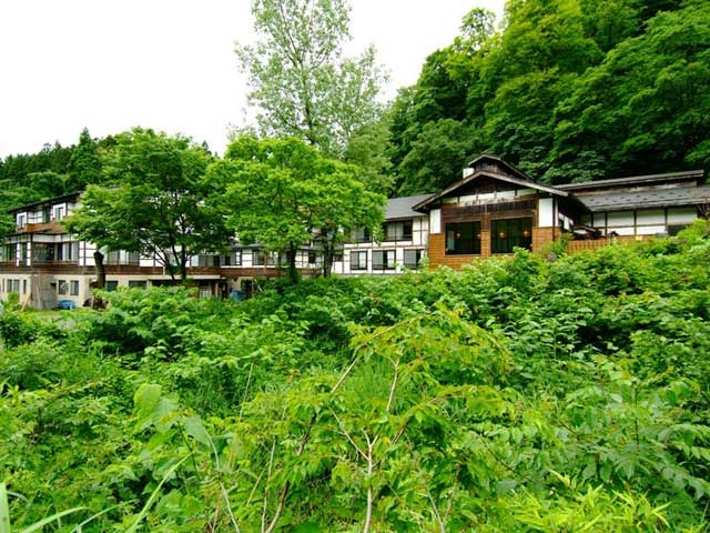 【新潟県・南魚沼の日帰り温泉】奥湯沢 貝掛温泉