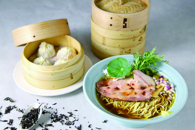 TOOTH TOOTH MART FOOD HALL&NIGHT FES