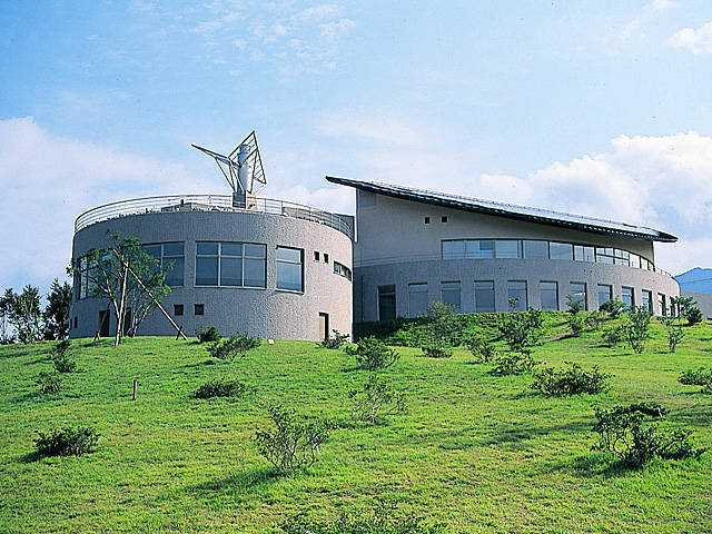 【山梨県・北杜市の日帰り温泉】ハイジの村 クララ館