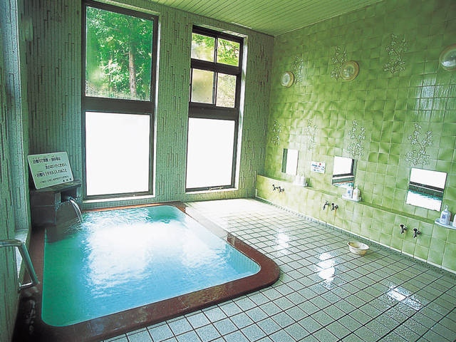 【新潟県・南魚沼の日帰り温泉】湯元共同浴場 山の湯