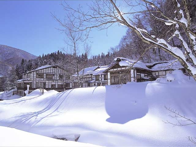 【新潟県・南魚沼の日帰り温泉】奥湯沢 貝掛温泉