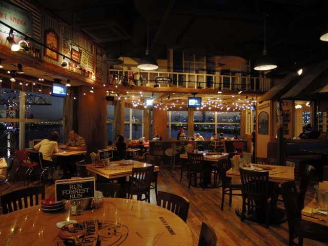 【東京都・豊洲のランチ】ババ・ガンプ・シュリンプ ららぽーと豊洲店