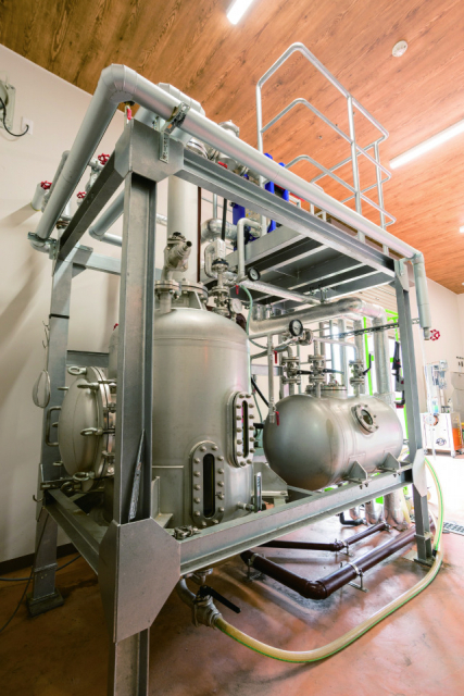 個性的なクラフトジンを製造・販売「小城蒸溜所」