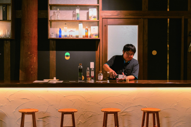 個性的なクラフトジンを製造・販売「小城蒸溜所」