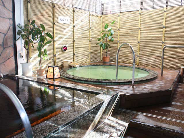 【東京 杉並区の日帰り温泉】都内でも天然温泉が楽しめる!地元住民や温泉好きな人から愛される名湯まで!杉並区で人気の日帰り温泉4選をご紹介