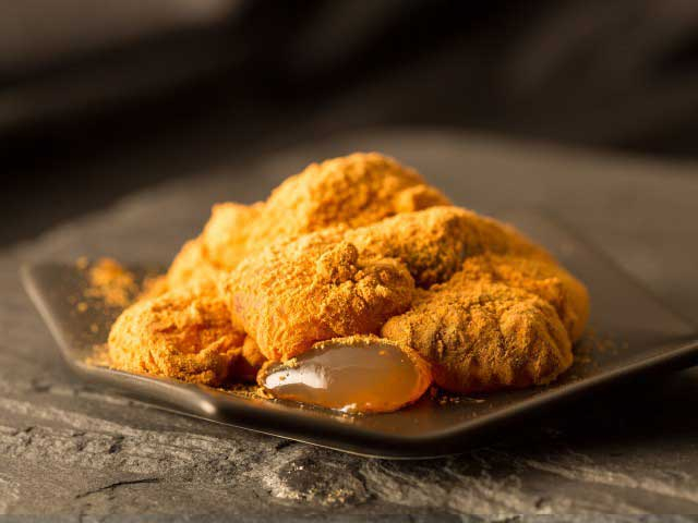 【香川 高松市の和菓子】ご当地名物の瓦せんべいや、讃岐和三盆を使った和菓子などお土産にも最適!高松市でおすすめの和菓子店5軒