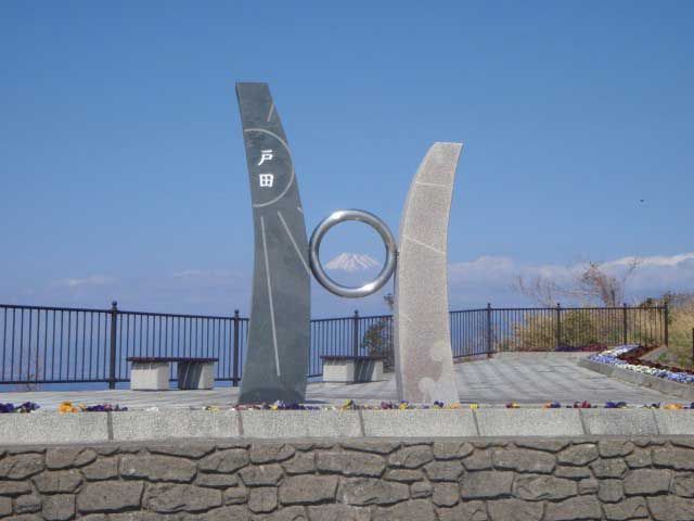 【西伊豆のツーリングスポット】出逢い岬