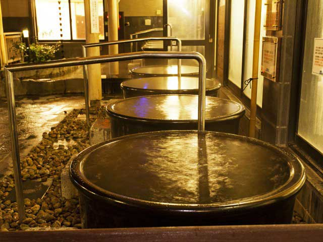 【東大阪市の日帰り温泉】露天風呂が魅力、泉質自慢!眺望抜群の温泉など!地元住民や温泉好きな人から愛される名湯まで!東大阪で人気の日帰り温泉4選をご紹介