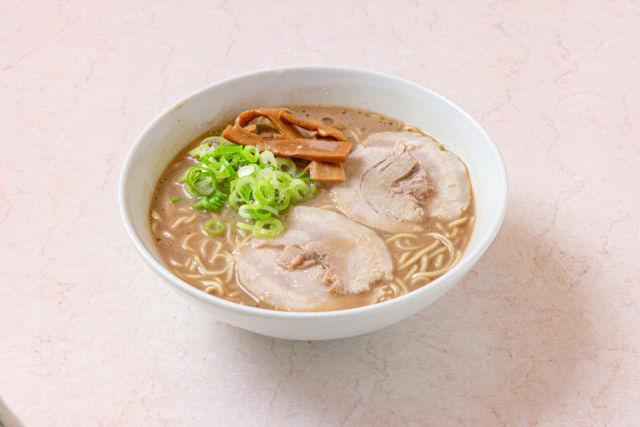 濃厚豚骨がたまらない宇部ラーメンの名店「中華そば一久 岬店」