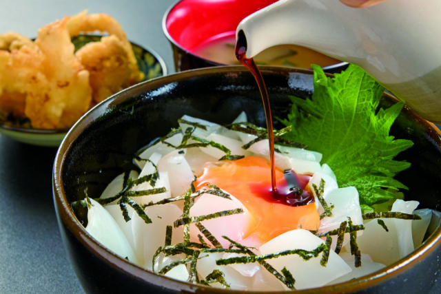 多彩なふぐ料理をリーズナブルに提供「海賊屋」