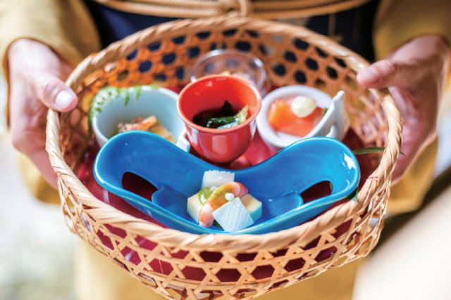 予約制で、こだわりのランチが食べられる「秋月温泉 料亭旅館 清流庵」